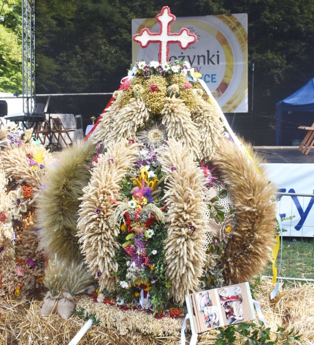 Wieniec sołectwa Chomiąża po raz trzeci na dożynkach wojewódzkich!