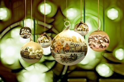 Życzenia świąteczno - noworoczne składa Dariusz Maciejewski