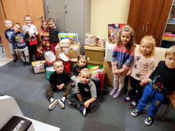 Świąteczna akcja na rzecz Domu Dziecka w przedszkolu i żłobku w Szczepanowie