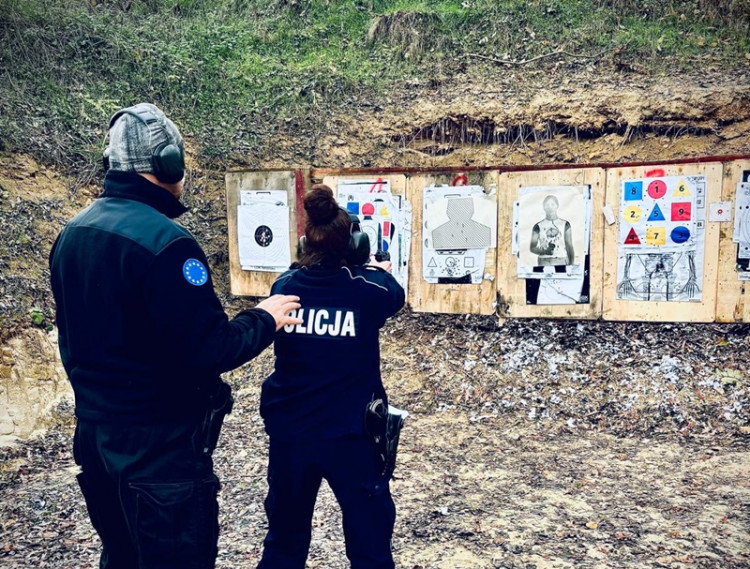 Średzcy policjanci doskonalą umiejętności – podnoszą bezpieczeństwo