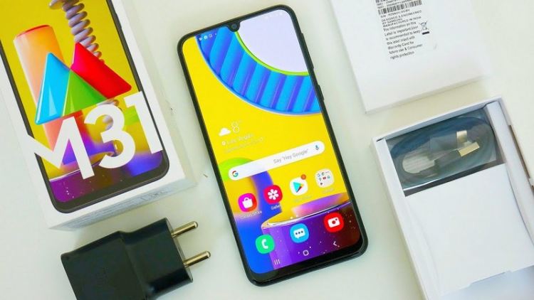 Przegląd etui do Galaxy M31: jaką obudowę wybrać do smartfona?