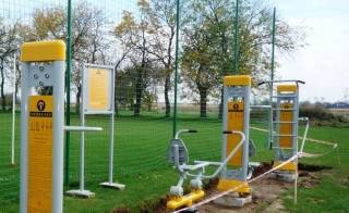 Siłownie zewnętrzne w gminie Kostomłoty