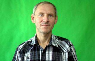 Traci wzrok, lecz się nie poddaje i działa, bo warcaby to jego świat