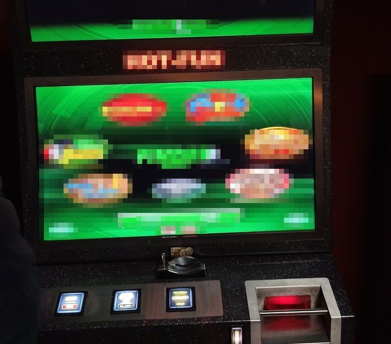 Ujawniono nielegalne automaty do gier losowych