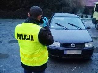 Szaleńczą jazdę 16-latka skradzionym samochodem przerwał policjant po służbie