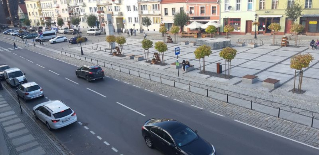 W związku z wizytą prezydenta Andrzeja Dudy należy usunąć z rynku pojazdy!