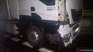 Wypadek na A4. Dwie osoby poszkodowane