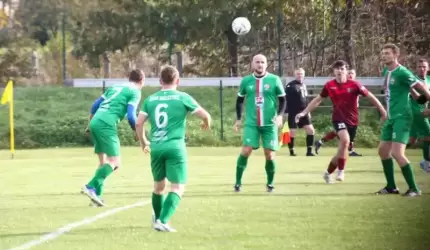 Spotkanie Polonii odwołane! Rozkład jazdy - zapowiedź piłkarskiego weekendu (15-16 marca 2025)