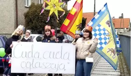 Orszak Trzech Króli w Miękini (fotoreportaż)