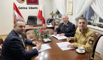 Montaż urządzeń systemu ostrzegania i alarmowania w Gminie Udanin