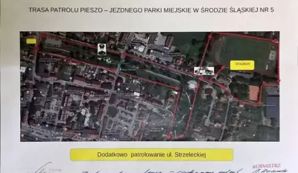 Patrole pieszo-jezdne Straży Miejskiej w centrum Środy Śląskiej i na stadionie