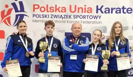 Ogromny sukces średzkich karateków na Mistrzostwach Polski – grad medali!