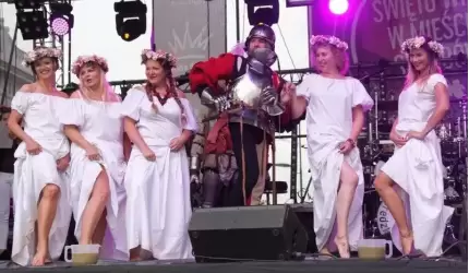 Konkursy Święta Wina 2019 i imprezy na dziedzińcu muzeum