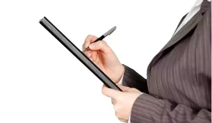 Dyr. średzkiego sanepidu nałożyła grzywnę na dyr. legnickiego sanepidu