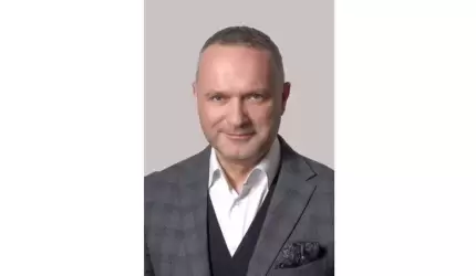 “Wiem, czym żyje Powiat” rozmowa z Sebastianem Burdzym