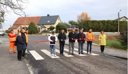Droga gminna w Ujeździe Dolnym oficjalnie otwarta