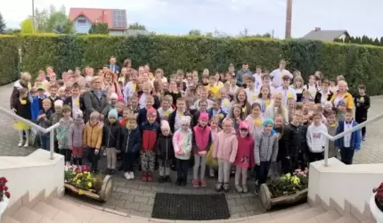 Uroczysty apel z okazji urodzin patrona szkoły