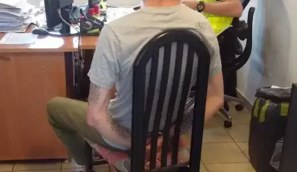 Włamywał się, kradł i posiadał środki odurzające...