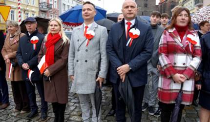 Niepodległość łączy pokolenia – wspólne świętowanie w Środzie Śląskiej