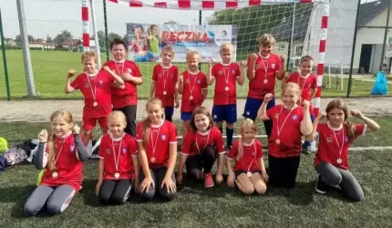 Reprezentacja Środy Śląskiej w finałach Piłki Ręcznej Na Orliku