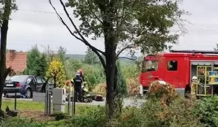 Wypadek w Miękini. Poszkodowane dwie osoby