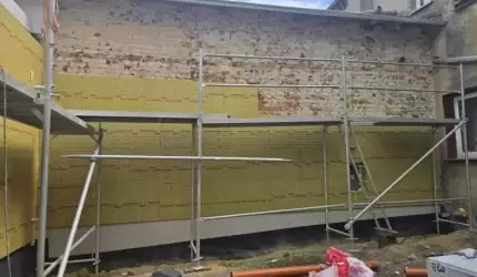 Trwa kompleksowa termomodernizacja świetlicy wiejskiej w Łowęcicach