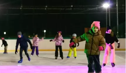 Średzkie lodowisko OSiR - klienci nawet spod Żmigrodu