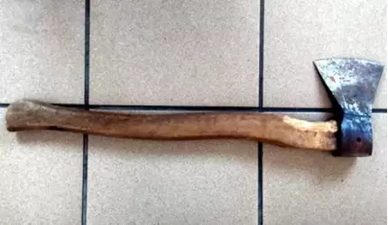 Groził kobiecie i włamał się, bo... był głodny