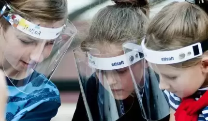 Jak zapewnić dziecku bezpieczny powrót do szkoły? Odpowiedzi na najbardziej nurtujące pytania