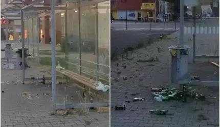 Śmiecenie i akty wandalizmu na przystankach autobusowych w Środzie Śląskiej. Teren prywatny utrudnia Straży Miejskiej podjęcie działań