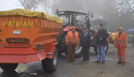 Nowy sprzęt dla powiatowych służb drogowych