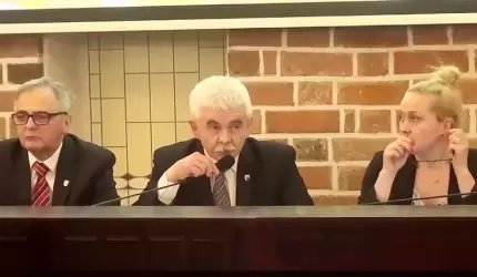 Dyskusja nt. koncepcji budowy nowej Szkoły Podstawowej na Winnej Górze na sesji RM (wideo)