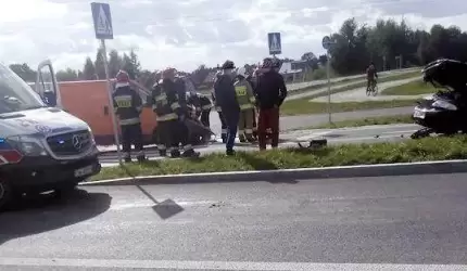 Trzy auta zderzyły się na obwodnicy Miękini. Są poszkodowani