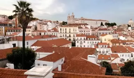 Przewodnik po Lizbonie: Odkrywanie ukrytych klejnotów stolicy Portugalii