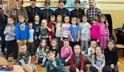 Wizyta górników w Szkole Podstawowej w Szczepanowie