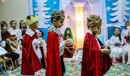 Przedstawienie jasełkowe w wykonaniu przedszkolaków z Ujazdu Górnego (fotoreportaż)