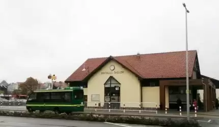 Informacja Zarządu Średzkiej Komunikacji Publicznej dot. korzystania z peronów autobusowych