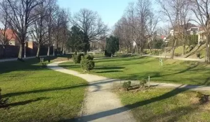 Trawniki w parkach, to wielka psia toaleta (list do redakcji)