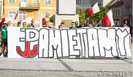 Cześć i Chwała Bohaterom