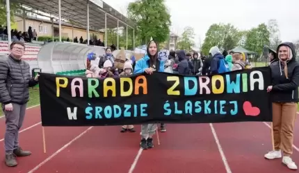 Liczna i wesoła Parada Zdrowia w Środzie Śląskiej