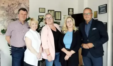 Fundacja Drzewko Szczęścia przekaże 100 tys. zł na wsparcie dzieci!