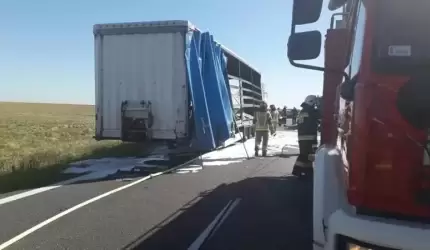 Pożar naczepy na drodze krajowej koło Osieka