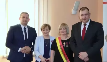 Grażyna Teleszko i Bernarda Łyczak odznaczone za długoletnią służbę