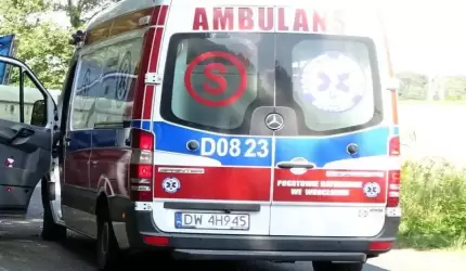 Wypadek na obwodnicy Miękini. Dwie osoby poszkodowane