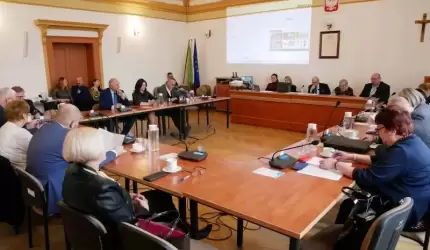 Rada Powiatu w Środzie Śląskiej obradowała po raz 73.