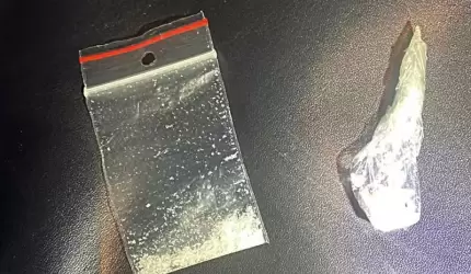 Zdradziło go nerwowe zachowanie. Został zatrzymany z narkotykami