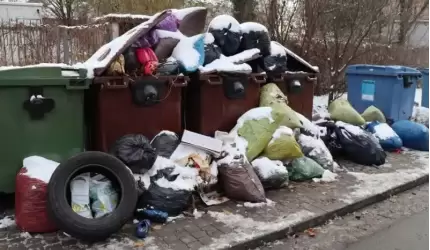 „Kukułcze jaja” na ul. Sikorskiego