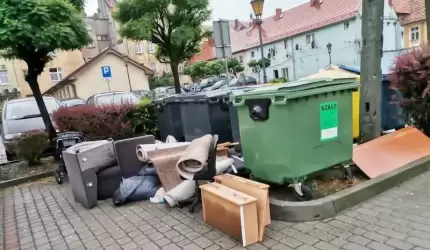 Mieszkańcy wyrzucają gabaryty niezgodnie z harmonogramem