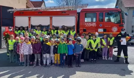 Uczniowie z wizytą w OSP Ujazd Górny