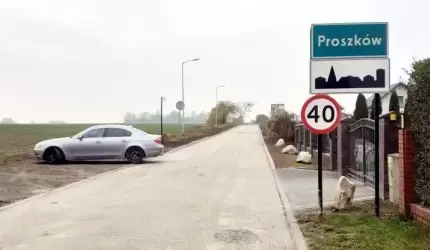 Nowe progi zwalniające w Środzie Śląskiej, Świętem i Proszkowie